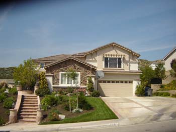 If you’re thinking, “Who offers roof repair near me in Santa Clarita, CA?” your search is over